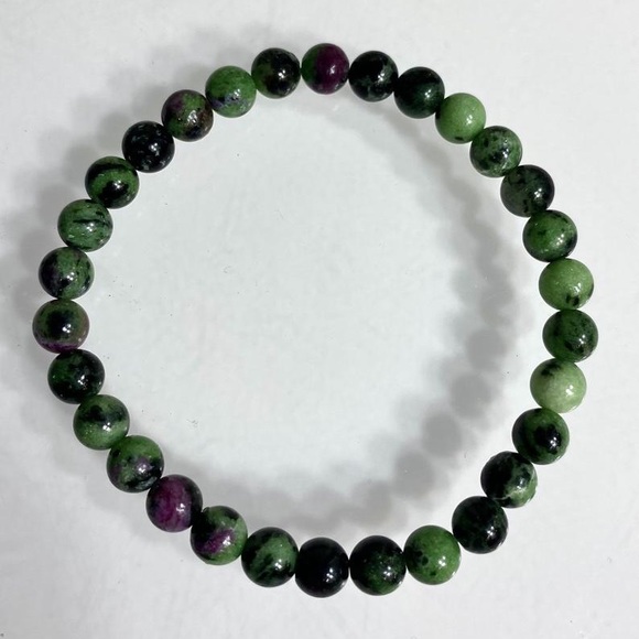 Natural Ruby Zoisite Bead Bracelet - Picture 1 of 2